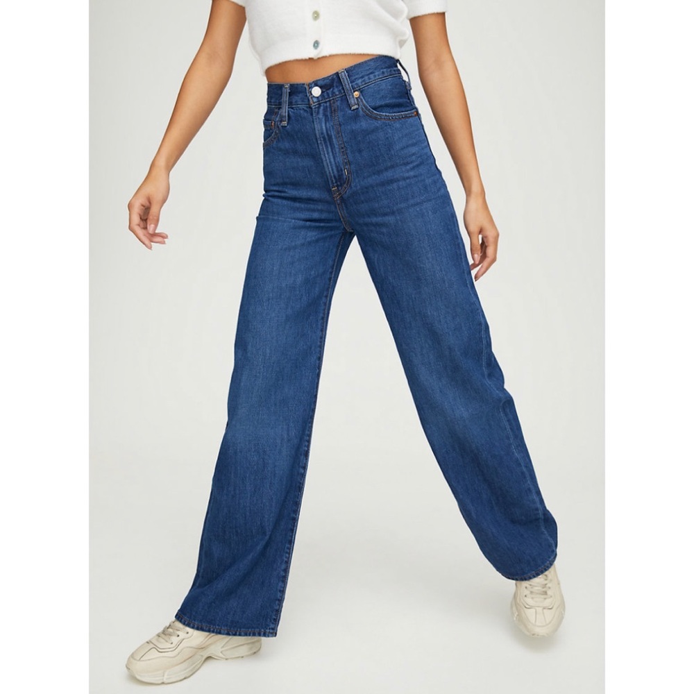 Levi's Ribcage Wide Leg Jean in High Times - Picture 9 of 10
